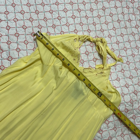 Freestyle, beautiful cut Work embroidery halter dress - Picture 9 of 10